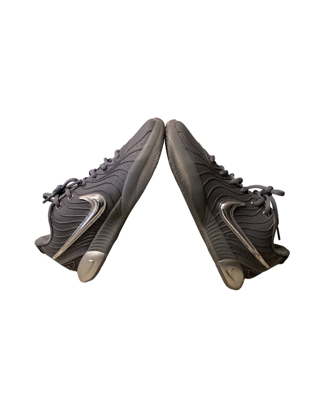 Nike Air Max Gray Gum Sole Sneakers Men Size 10 Low Top Shoes